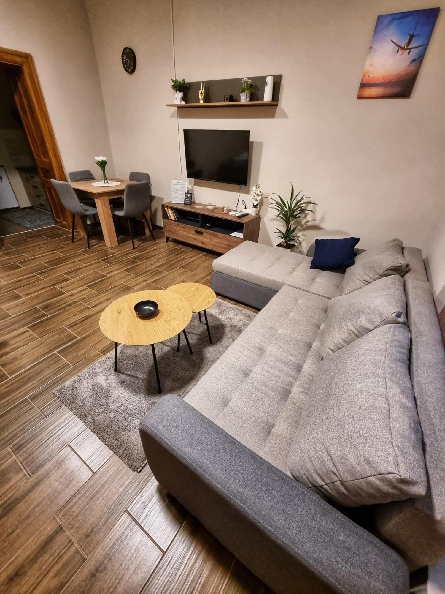 Dorce Apartmani Horgos Εξωτερικό φωτογραφία